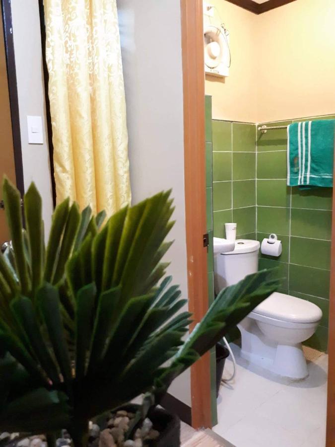 Mikaela'S Place Libaong Екстериор снимка