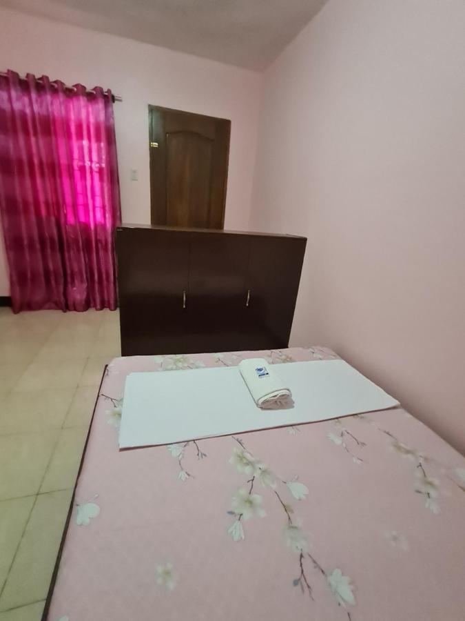 Mikaela'S Place Libaong Екстериор снимка