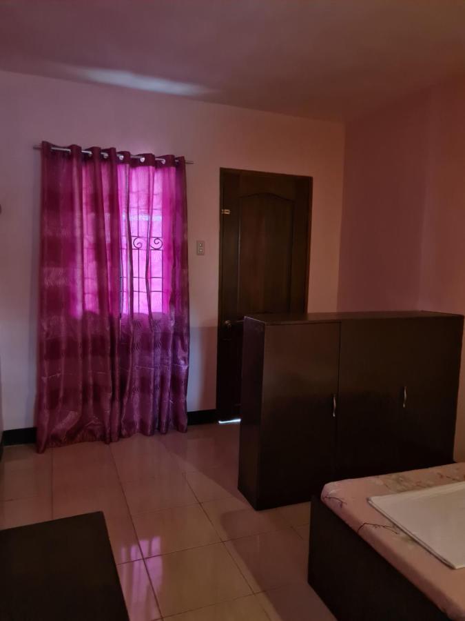 Mikaela'S Place Libaong Екстериор снимка