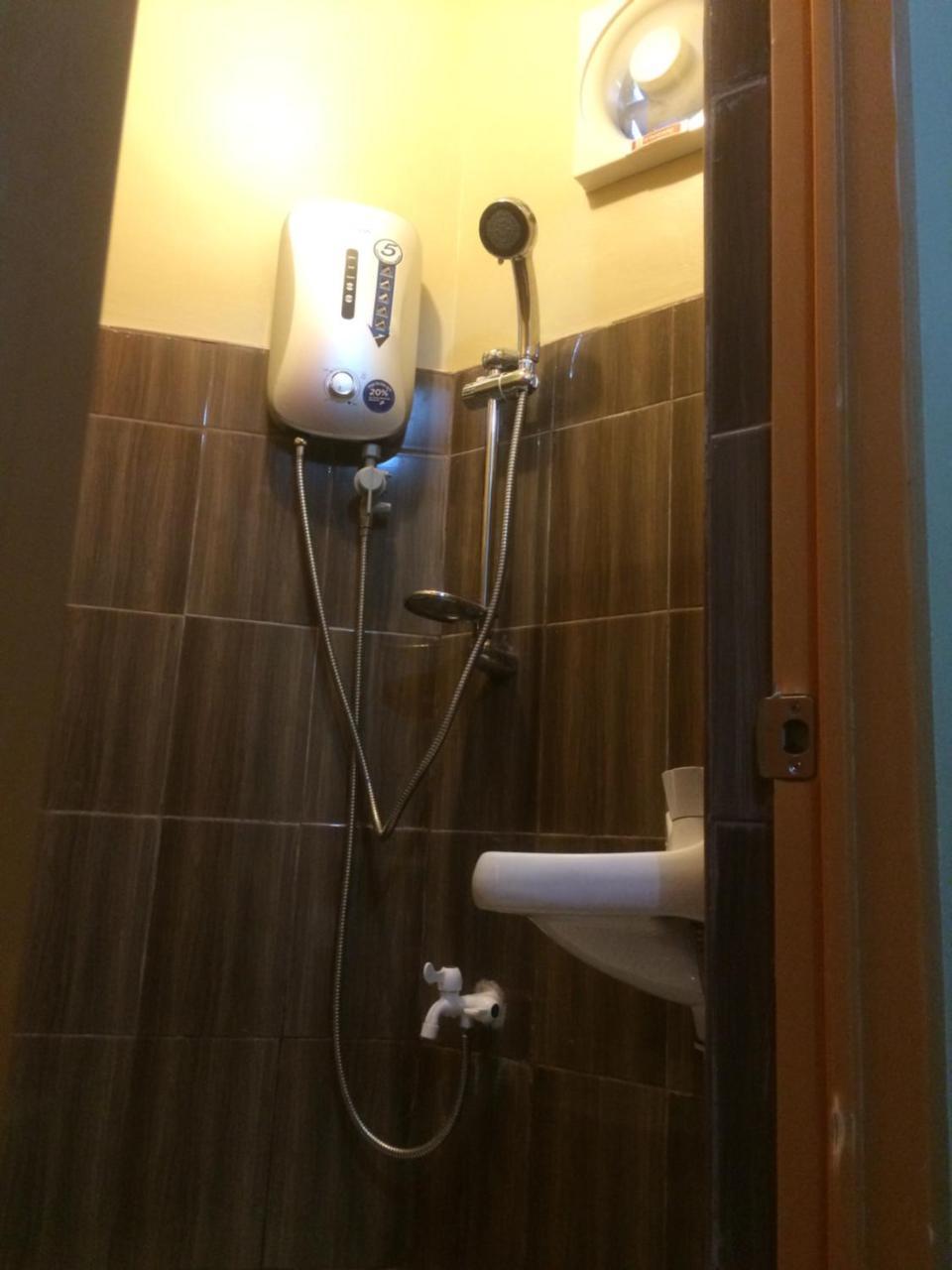 Mikaela'S Place Libaong Екстериор снимка